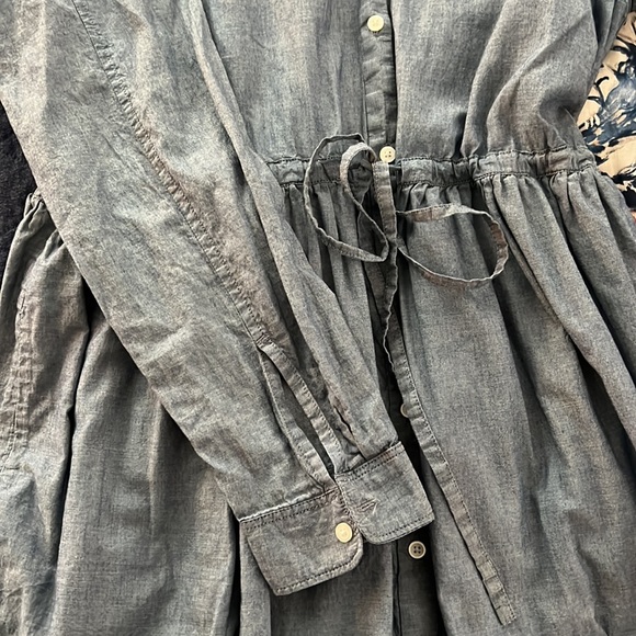 Gap Chambray Dress - Picture 3 of 5